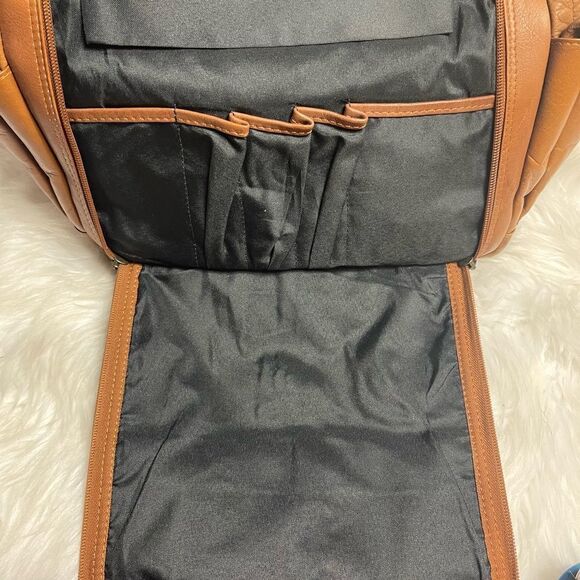Unbranded tan leather large Backpack antique tone hardwares. - Picture 13 of 14